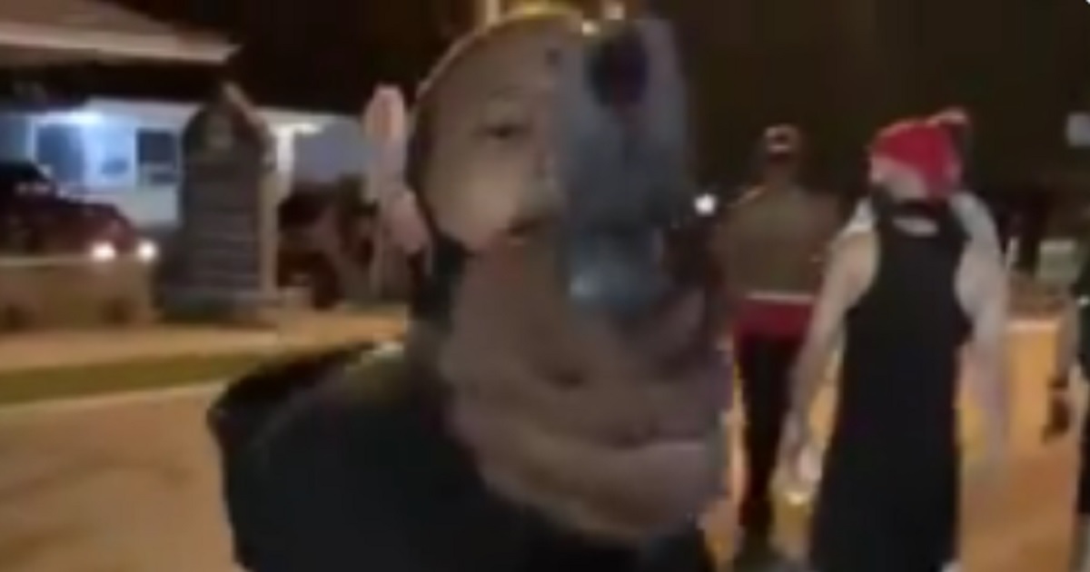 Unhinged Man Points Weapon in Face of Conservative Reporter
During Riot 1