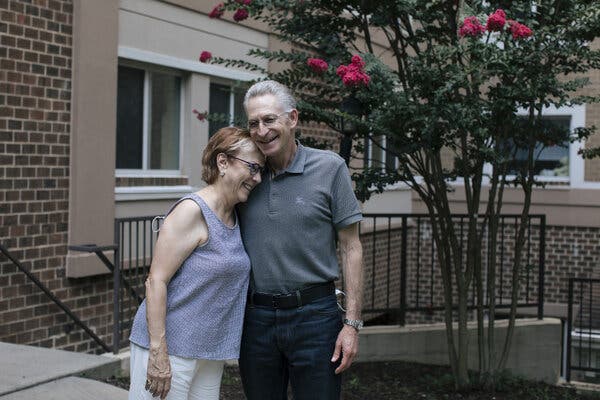 Coronavirus: When Will Long-Term Care Facilities Reopen to
Visitors? 1