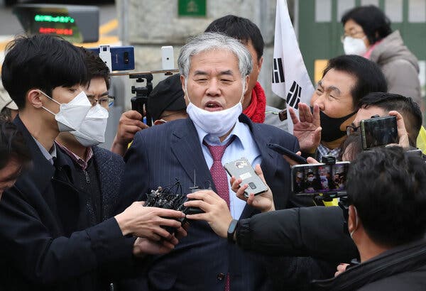In South Korea’s New Covid-19 Outbreak, Religion and
Politics Collide 1