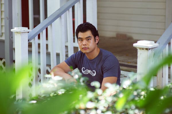 College Students Invent New Jobs Amid Coronavirus 1