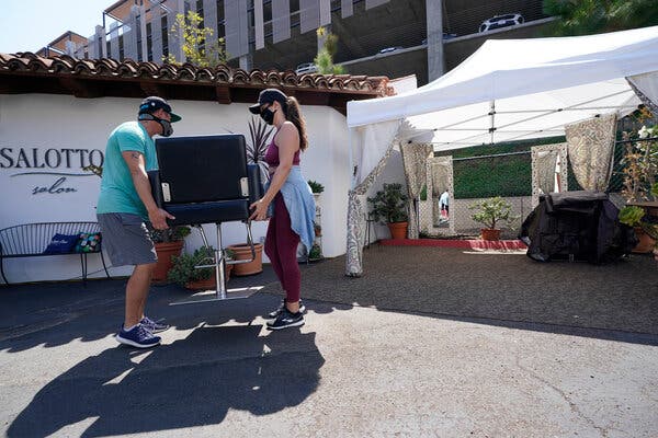 Coronavirus in California: The State's Plan for
Reopening 1