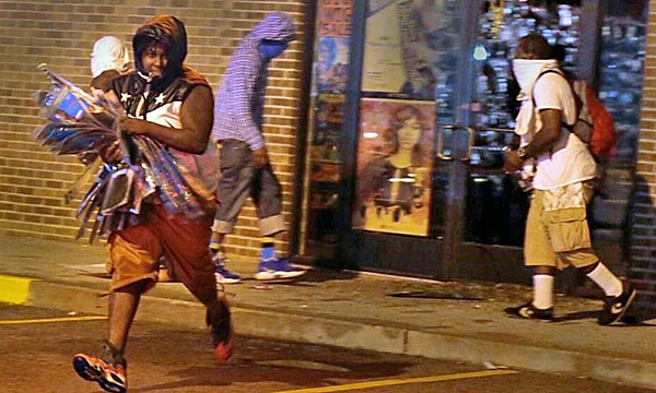 Soros-backed DA requires officers consider if looter
'needed' stolen goods before charging 1