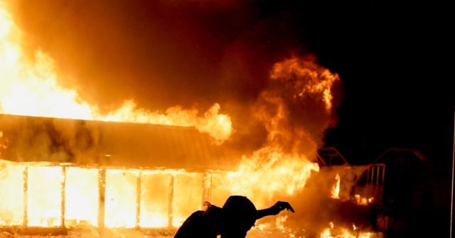Polls: Wisconsin Moving Towards Trump Even Before Kenosha
Riots 1