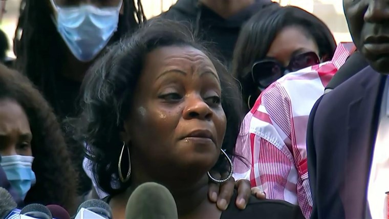 Wisconsin braces for more outrage, protests in wake of Jacob
Blake shooting 1