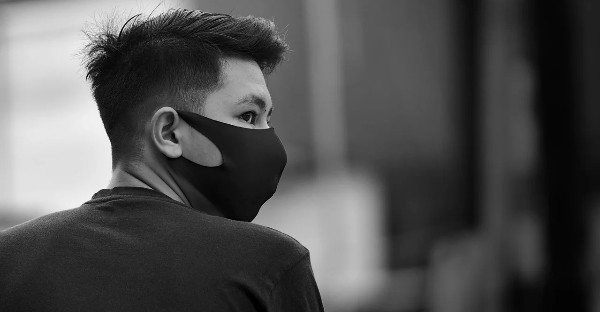 Now government orders workers to wear masks even when home
alone 1