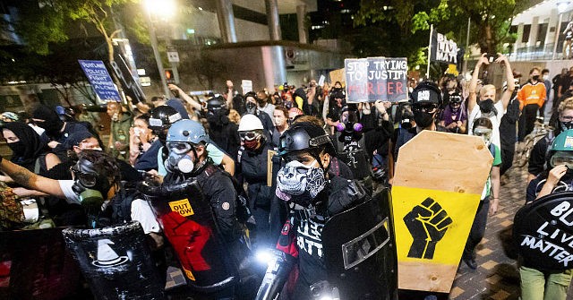 Democrats Refuse to Condemn Riots, Crime During
Convention 1