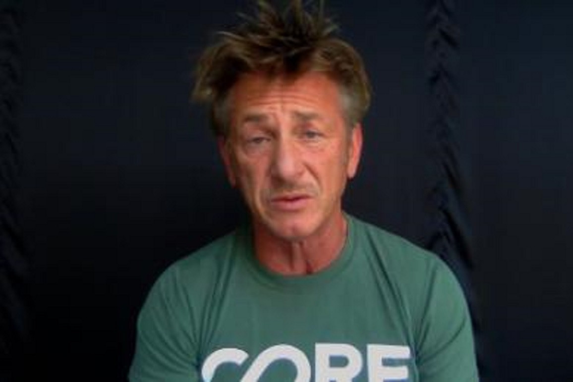 Sean Penn Says Trump’s Coronavirus ‘Czar’ Is A “Flat-Out
Liar And An Incompetent Pawn” In CNN Interview 1