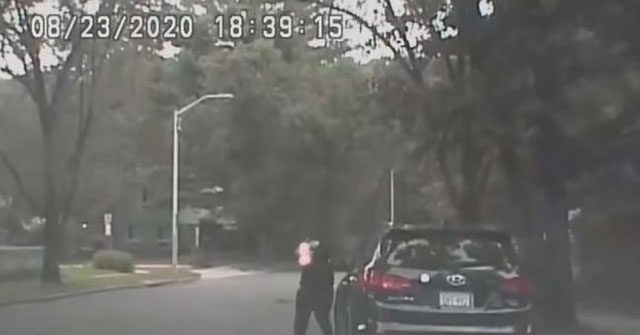 WATCH: Suspects Allegedly Ambush Officers, Wounding
Three 1