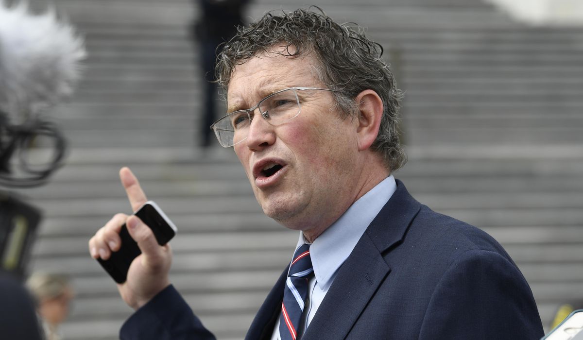 Kentucky congressman defends teen accused in protest
deaths 1