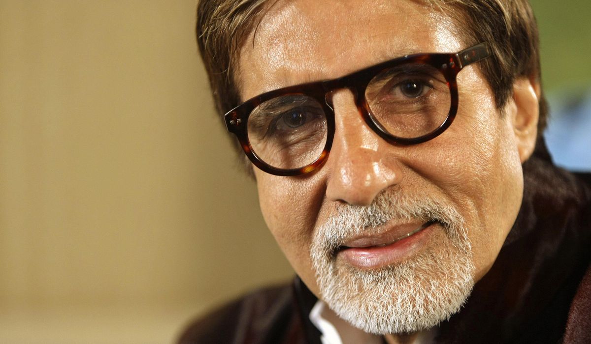 Bollywood star Amitabh Bachchan recovers from
coronavirus 1