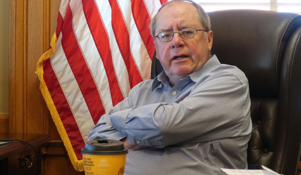 Top Democrat in Kansas Senate tests negative for
coronavirus 1