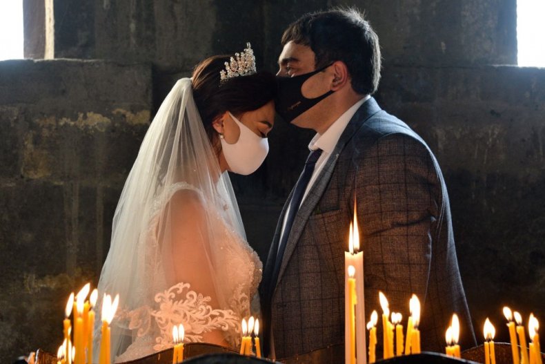 Texas Man Wed From Hospital Bed After Contracting
Coronavirus Week Before Wedding 1