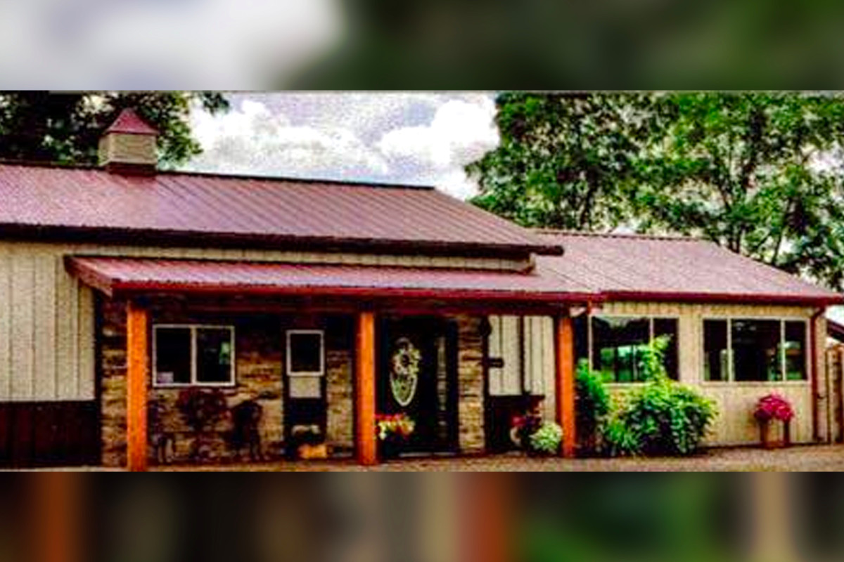 Over 70 people test positive for COVID-19 after attending
Ohio winery event 1