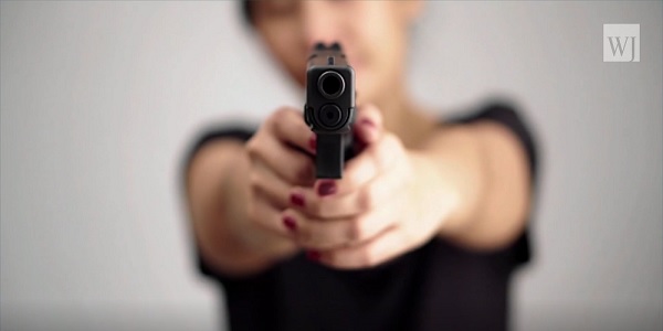 Sheriff recommends residents use guns to blow criminal
rioters 'out of their house' 1