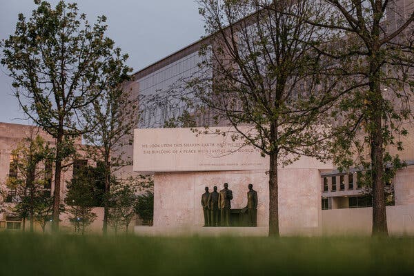 Eisenhower Memorial, Delayed by Design Disputes, Opens This
Week 1