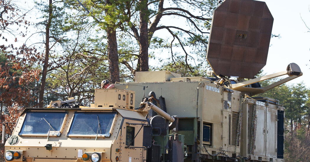 Military Police Considered Using Heat Ray on D.C.
Protesters, Whistle-Blower Says 1