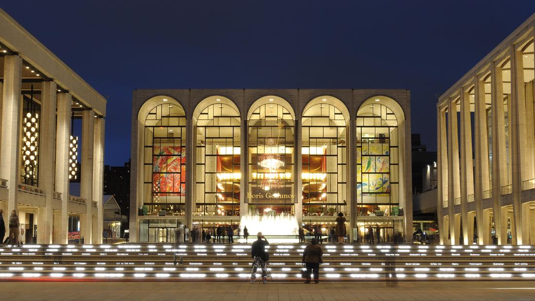 The Met Opera cancels the 2020-2021 season due to the
coronavirus pandemic 1