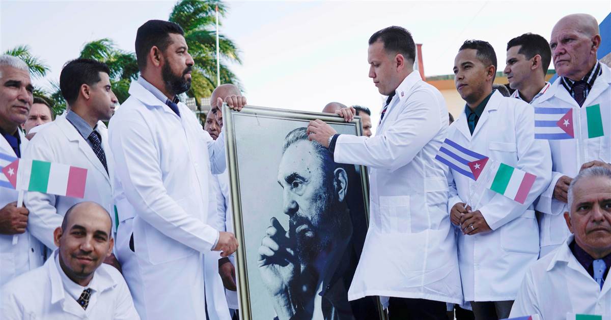 Cuba sends 'white coat army' of doctors to fight coronavirus
in different countries 1