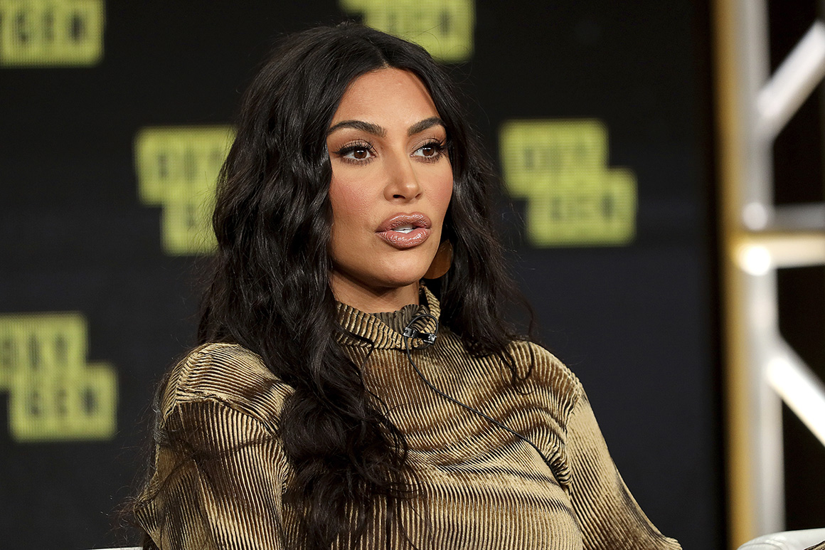 Celebs boycott Instagram to protest Facebook inaction on
hateful, misleading content 1