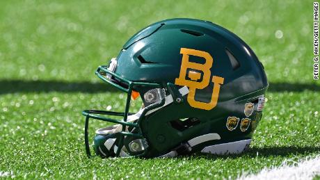 Notre Dame postpones football game after multiple athletes
test positive for Covid-19 1
