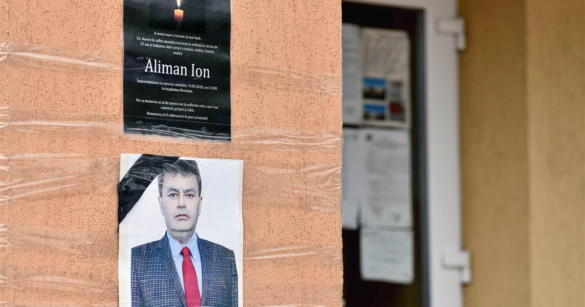 Romanian villagers re-elect mayor who died from
Covid-19 1