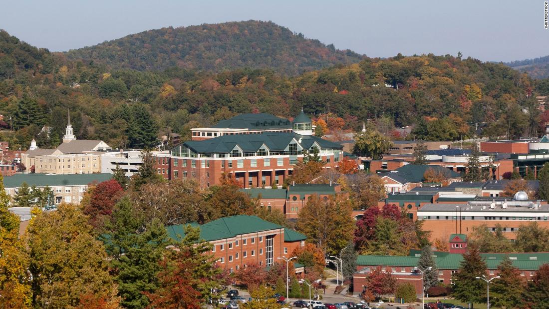 North Carolina college student, seemingly otherwise healthy,
dies of Covid-19 complications 1