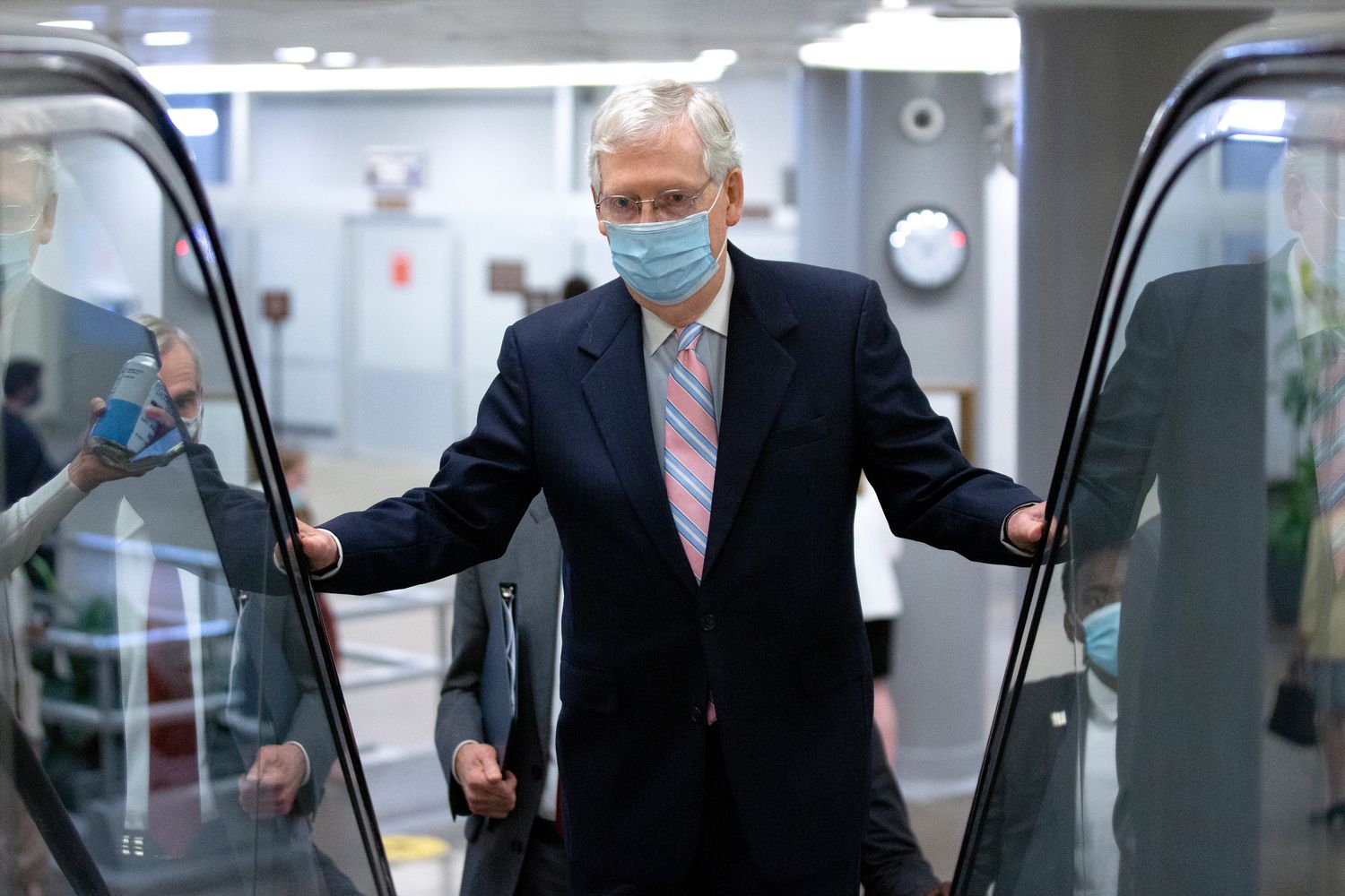 Senate returns with a path to nowhere on coronavirus
aid 1