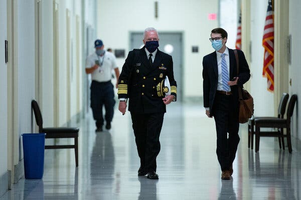 Covid-19 Live Updates: Health Officials Tiptoe Around
Trump’s Vaccine Timeline 1