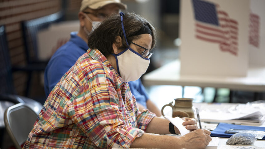 Does wearing glasses protect you from coronavirus? 1