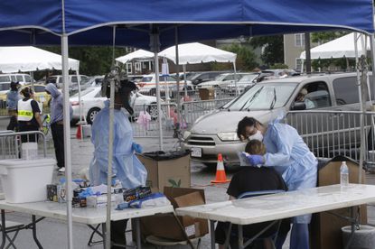 Hundreds of false coronavirus results brings testing to halt
at Boston lab 1 Hundreds of false coronavirus results brings testing to halt
at Boston lab 1