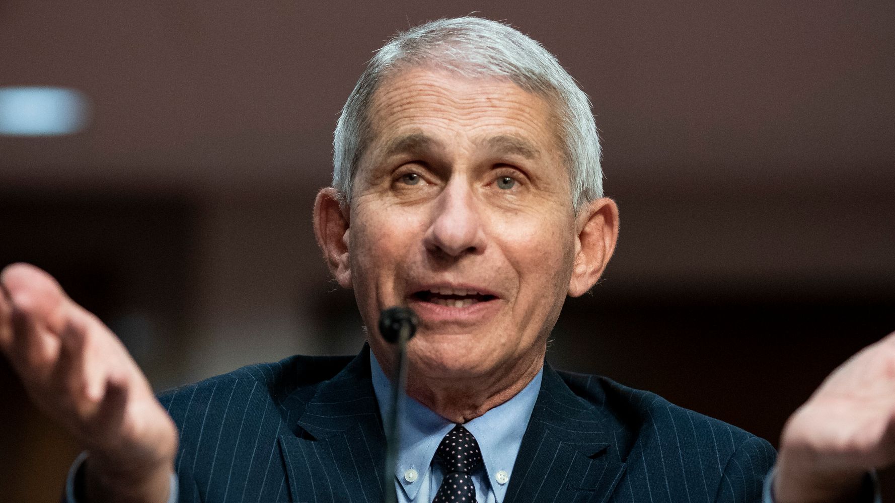 Anthony Fauci Refutes COVID-19 Death Toll Claim Retweeted By
Trump 1