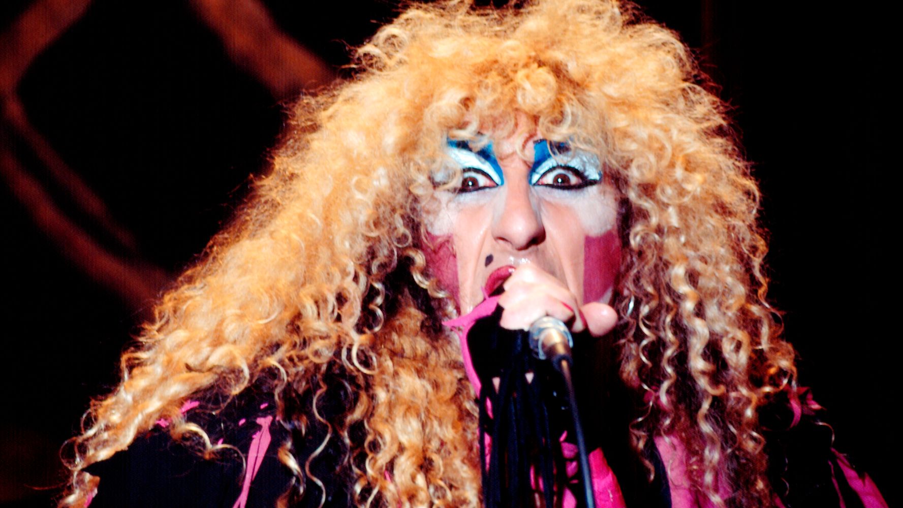 Twisted Sister Tells Anti-Maskers Don’t Use Our Song For
‘Moronic Cause’ 1