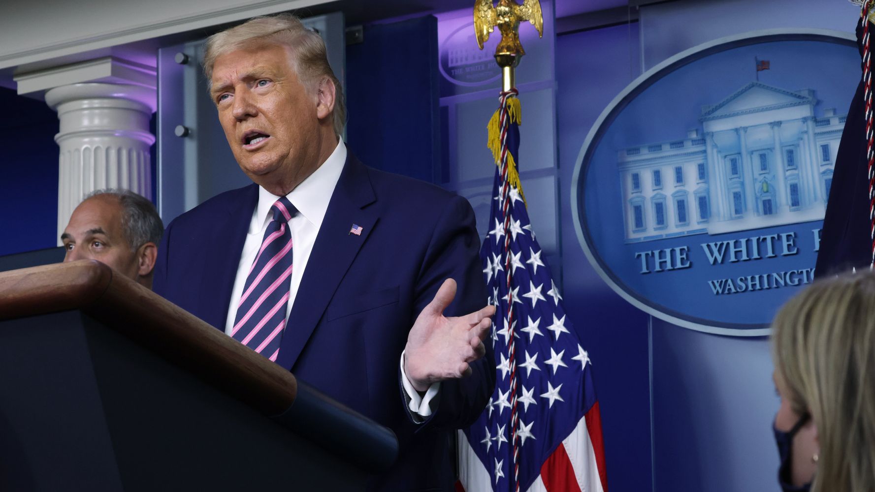 Poll: Few Americans Back Trump’s Decision To ‘Play Down’
Coronavirus 1