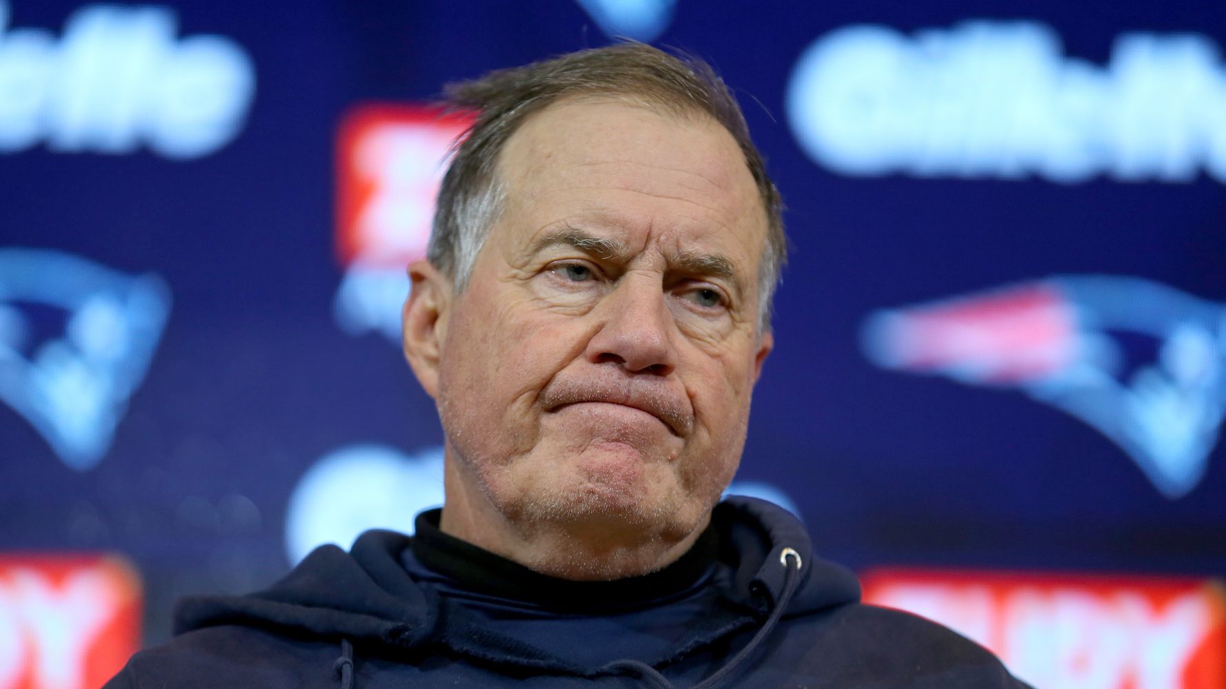 Bill Belichick Struggles With His Mask And Twitter Gets In
His Face 1