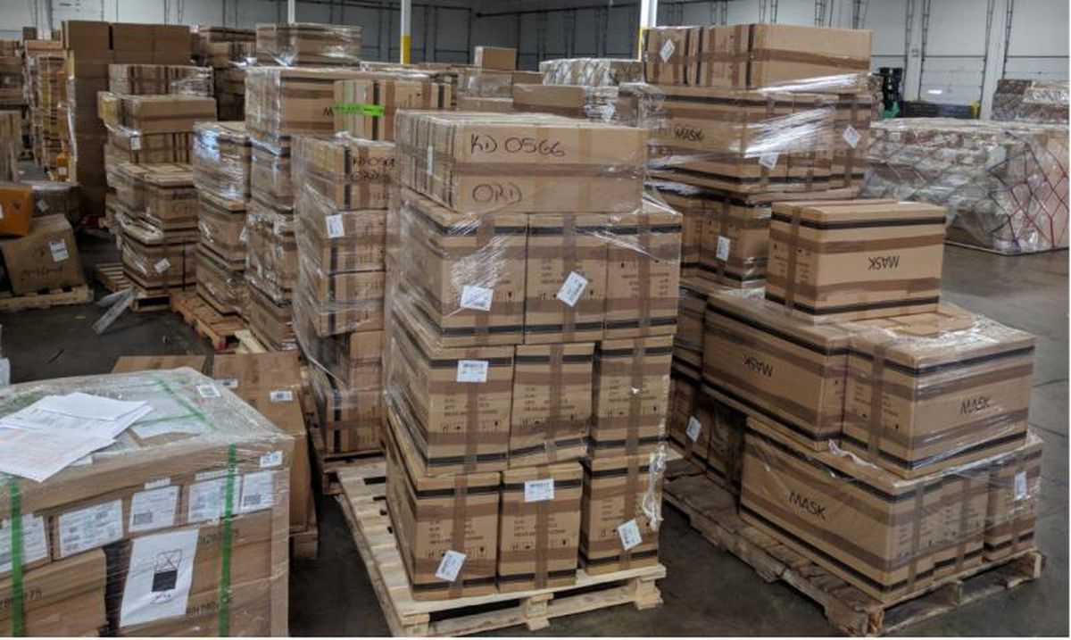 Customs seizes 500,000 faulty N95 masks in Chicago en route
from China to New Jersey 1 Customs seizes 500,000 faulty N95 masks in Chicago en route
from China to New Jersey 1
