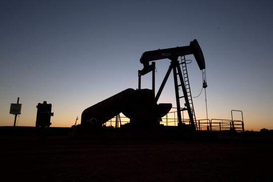 Nowhere to labor: The US oil industry, sapped by COVID-19,
has lost hundreds of rigs in a 'historic and troubling'
year 1