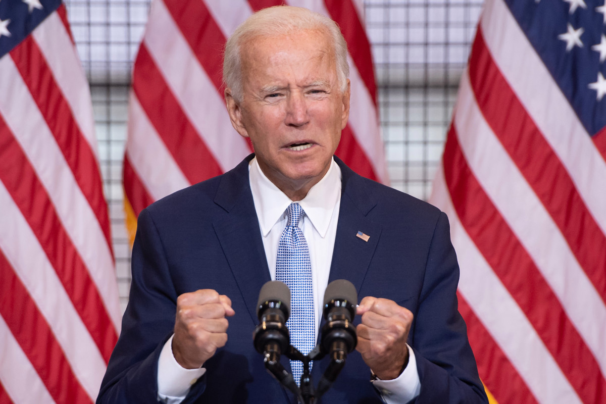 Joe Biden botches remarks about COVID-19 death toll in
speech 1