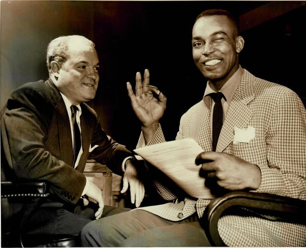 Baseball’s forgotten integrator: Giants owner opened doors
to Latin, Black players 1