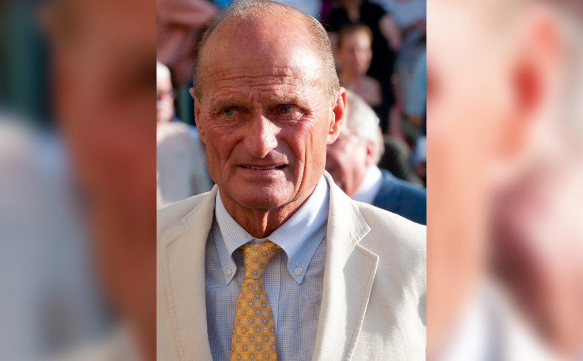 Barclay Tagg under fire for Kentucky Derby protest comments:
‘Allowed to shoot you’ 1