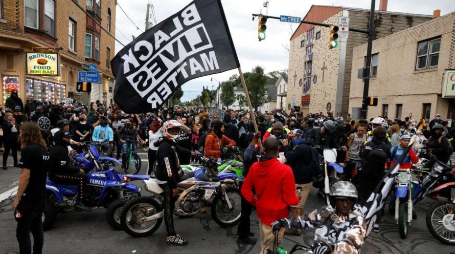A Tale Of Two Mass Gatherings: Sturgis "Super Spreader" Bike
Rally Vs Black Lives Matter "Fiery But Mostly Peaceful"
Protests 1