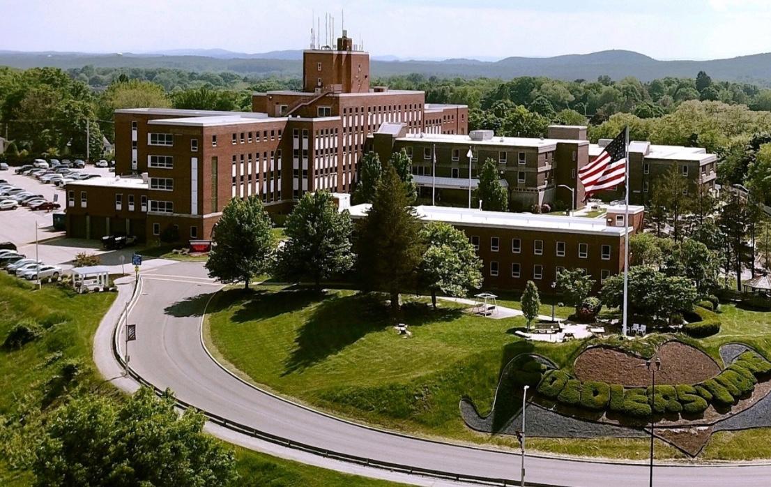 2 Charged In Veterans' Home COVID-19 Outbreak That Left 76
Dead 1