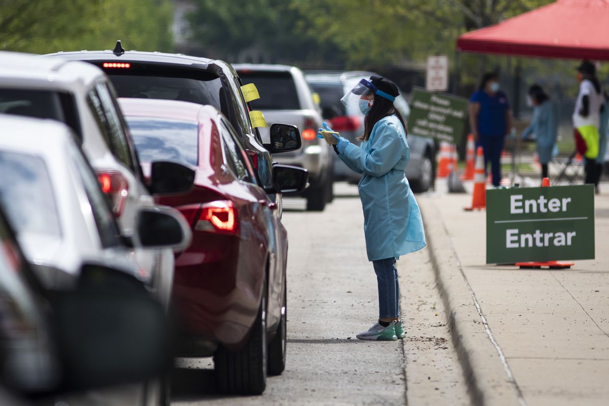 Illinois tallies over 2,000 coronavirus cases as the
statewide testing positivity rate lowers to 3.7% (LIVE
UPDATES) 1