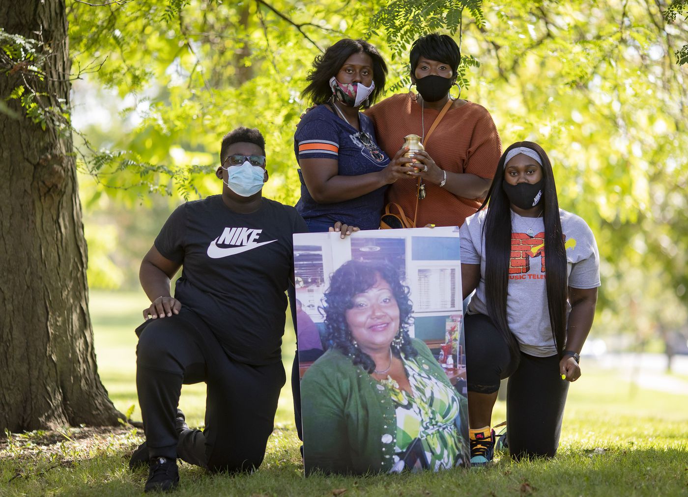 As they focused on others with COVID-19 and refused to walk
away, Illinois health care workers bore the brunt of pandemic’s
fury 1 As they focused on others with COVID-19 and refused to walk
away, Illinois health care workers bore the brunt of pandemic’s
fury 1