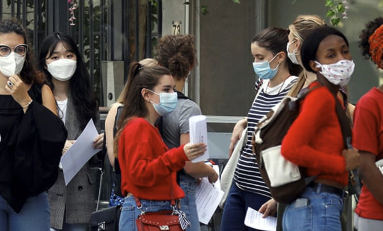 France Suffers New Record Surge In COVID-19 Cases As Locals
Complain About Testing Delays: Live Updates 1
