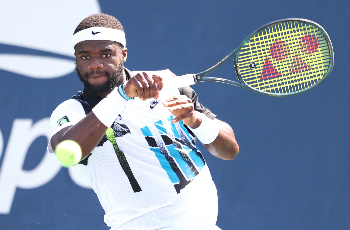 Frances Tiafoe earns five-set win to reach third round at US
Open 1
