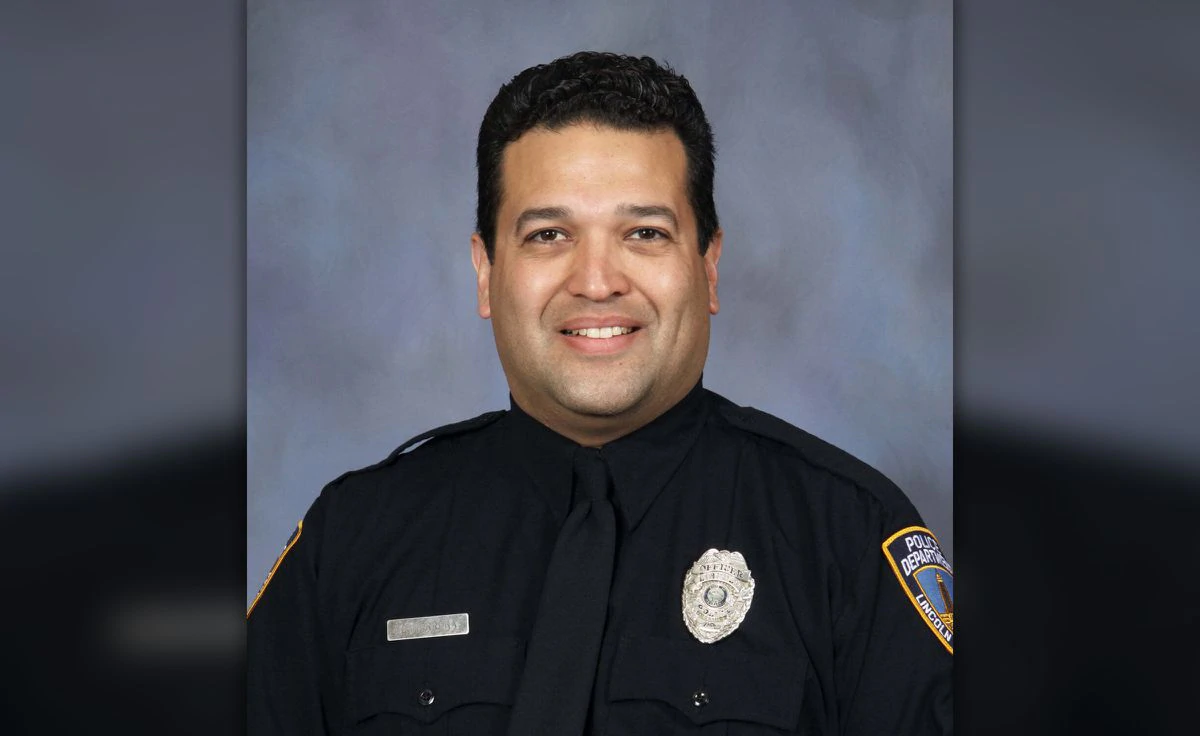 Nebraska police officer dies two weeks after being shot on
duty 1 Nebraska police officer dies two weeks after being shot on
duty 1