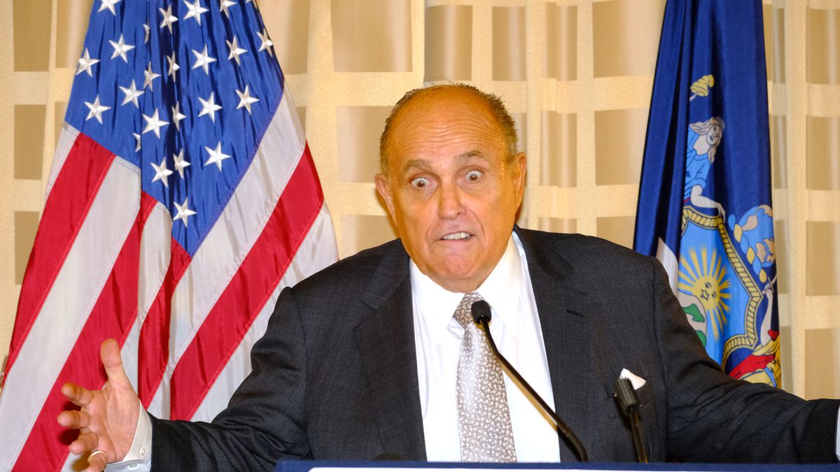 In a hate-filled speech, Giuliani lashes out at Black Lives
Matter, NYC schools chancellor 1 In a hate-filled speech, Giuliani lashes out at Black Lives
Matter, NYC schools chancellor 1