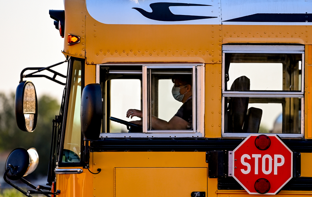 3 Douglas County high schools move to remote learning after
quarantines create staff shortage 1