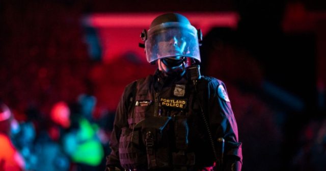 Officers Respond to Reports of an Explosive Device in
Downtown Portland 1