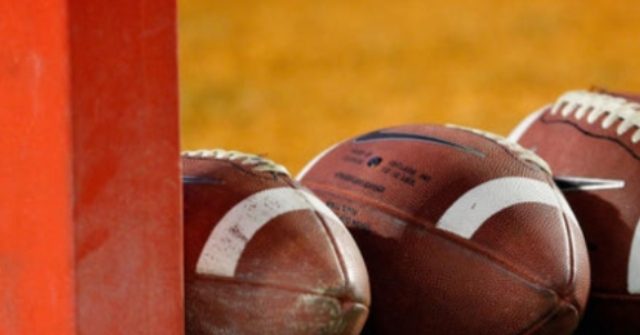 College Football Player Dies of COVID-19
Complications 1